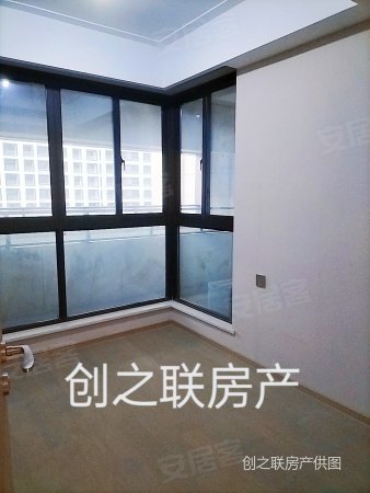 凤凰城(工业园区)3室2厅1卫89㎡南北153.7万