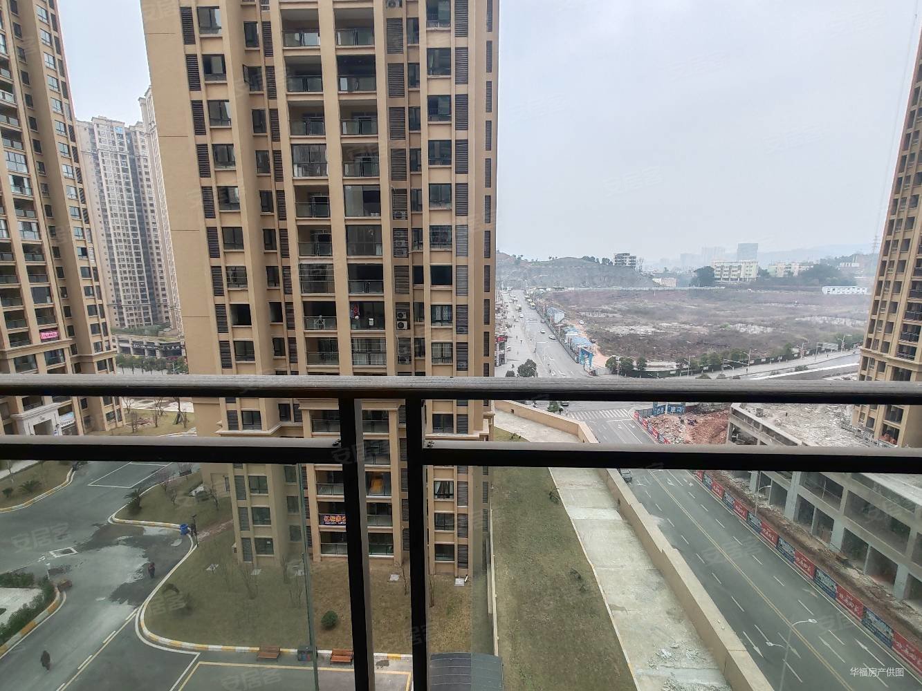 康德城大四房双卫方形厨房清水房毛坯房