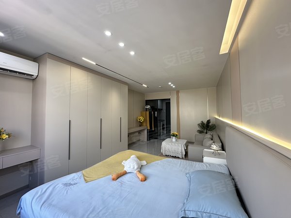 金华东阳东阳江北平川路128-132号楼银泰商圈 河山菜场 服装园区永利酒店 豪华装修 拎包入住即可出租房源真实图片