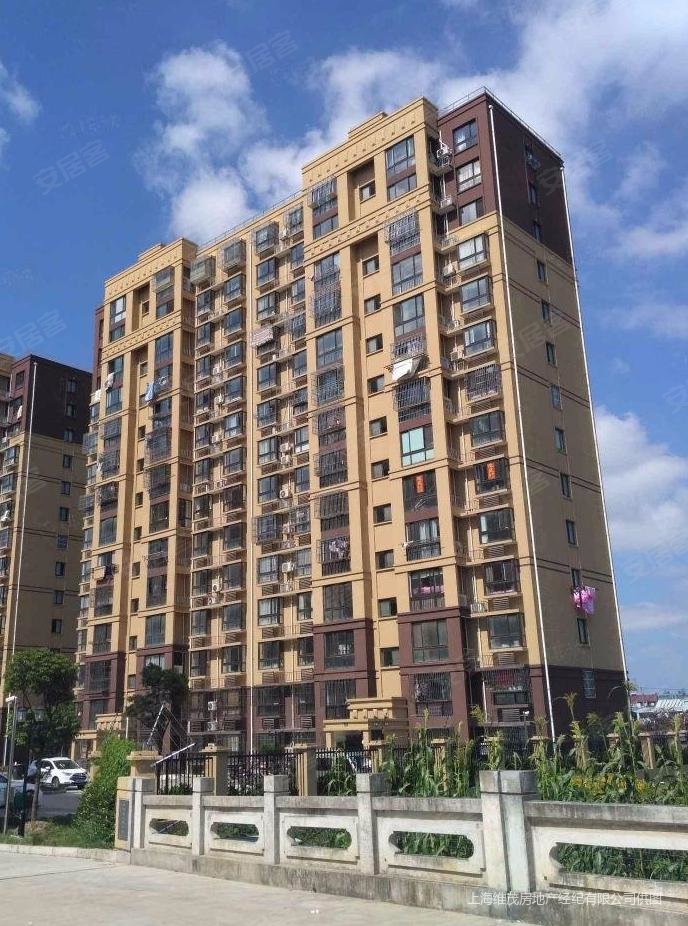 南亭佳苑3室2厅2卫123.87㎡南180万