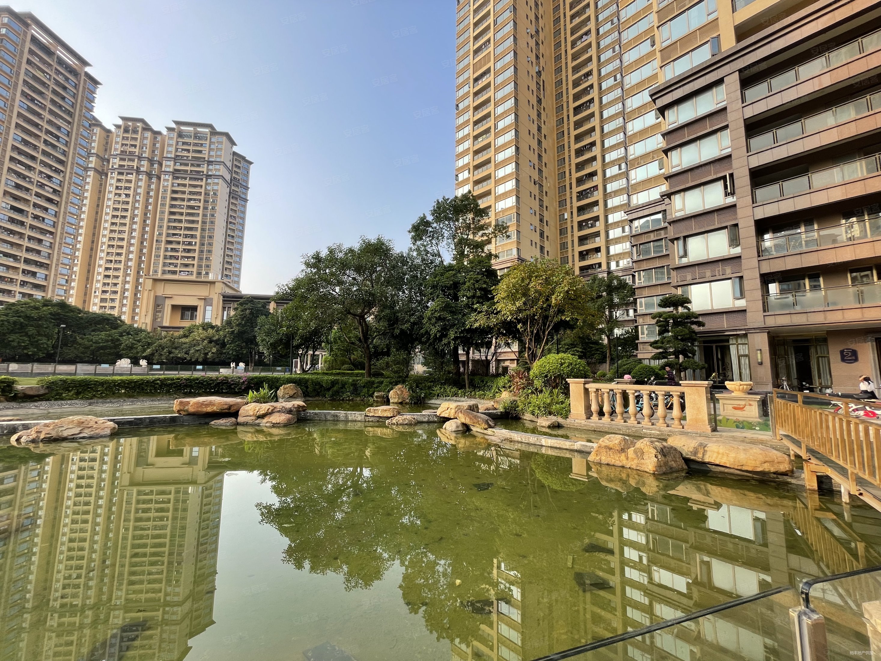 东莞房产网>东莞二手房>南城二手房>宏远二手房>汇龙湾小区>