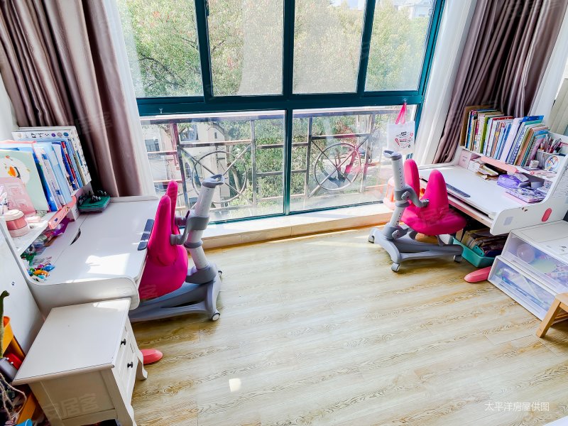 金桥 满五 高楼层采光充足 朝南 低容积 临地铁 环境好,金桥湾清水苑