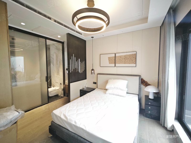 新上业主急售房源山棠春晓c位精装别墅总价不高看房有钥匙