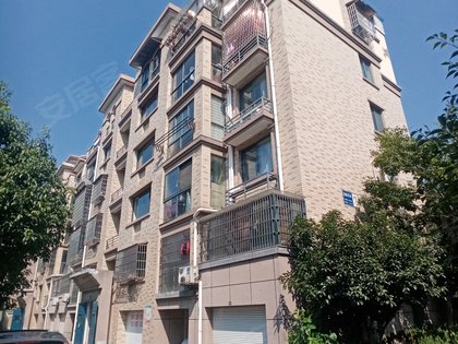 上海小区 上海周边小区 湖州小区 君澜湾山语香缇(别墅)320万2室1厅