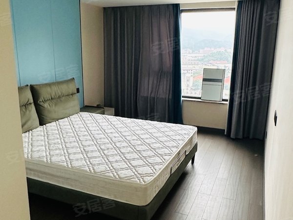 绍兴诸暨诸暨市区中南新悦府城西 宝龙附近中南新悦府 三室两厅两卫带