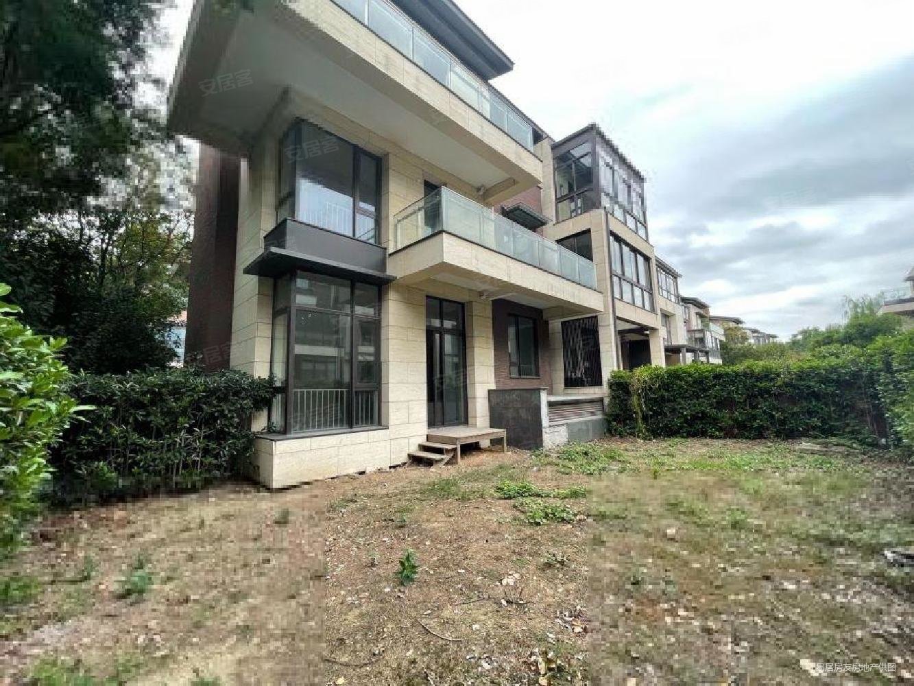 双湖湾花园海和院