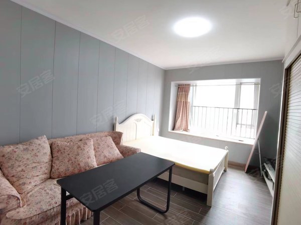 重庆南岸南坪亚太商谷工贸轻轨站 亚太商谷整租一室 随时看房出租房源