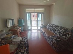 镇江丹徒宝龙广场港中对面！魏玛花园电梯两房中装设全950一个月出租房源真实图片