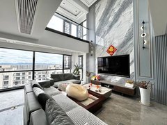 怀化鹤城城南万达广场旁岳麓青城  精致4房  家具家电齐全 拎包入住出租房源真实图片