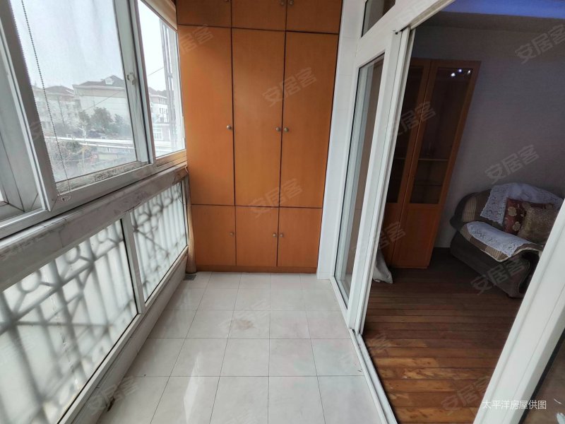 丽华公寓公寓住宅