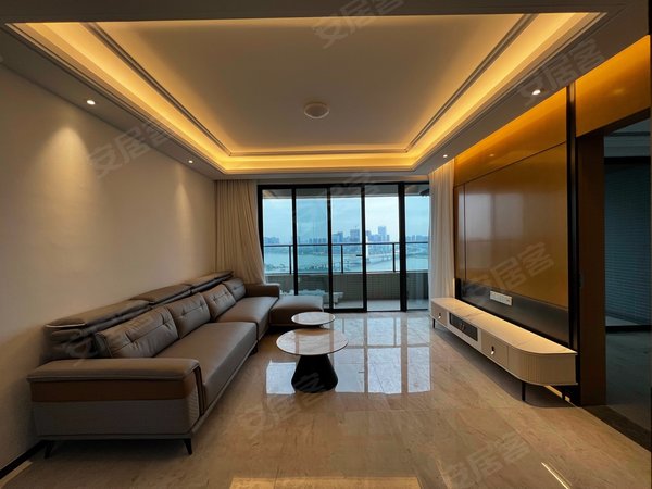 广州南沙金洲颐德湾尚颐德湾尚 高端楼盘4房2卫家私家电齐全租6500 高