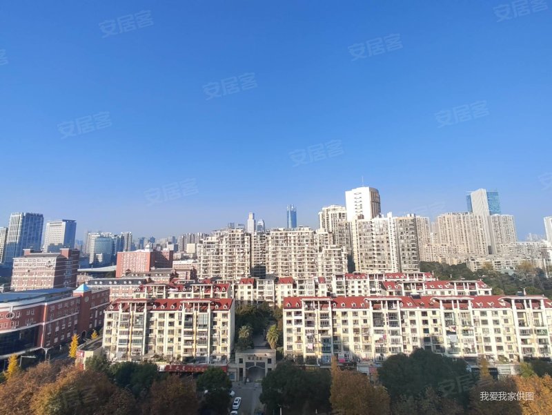 地铁口 16楼 东端户 南北通透三房 双卫双阳台 视野无挡,万达星城西区