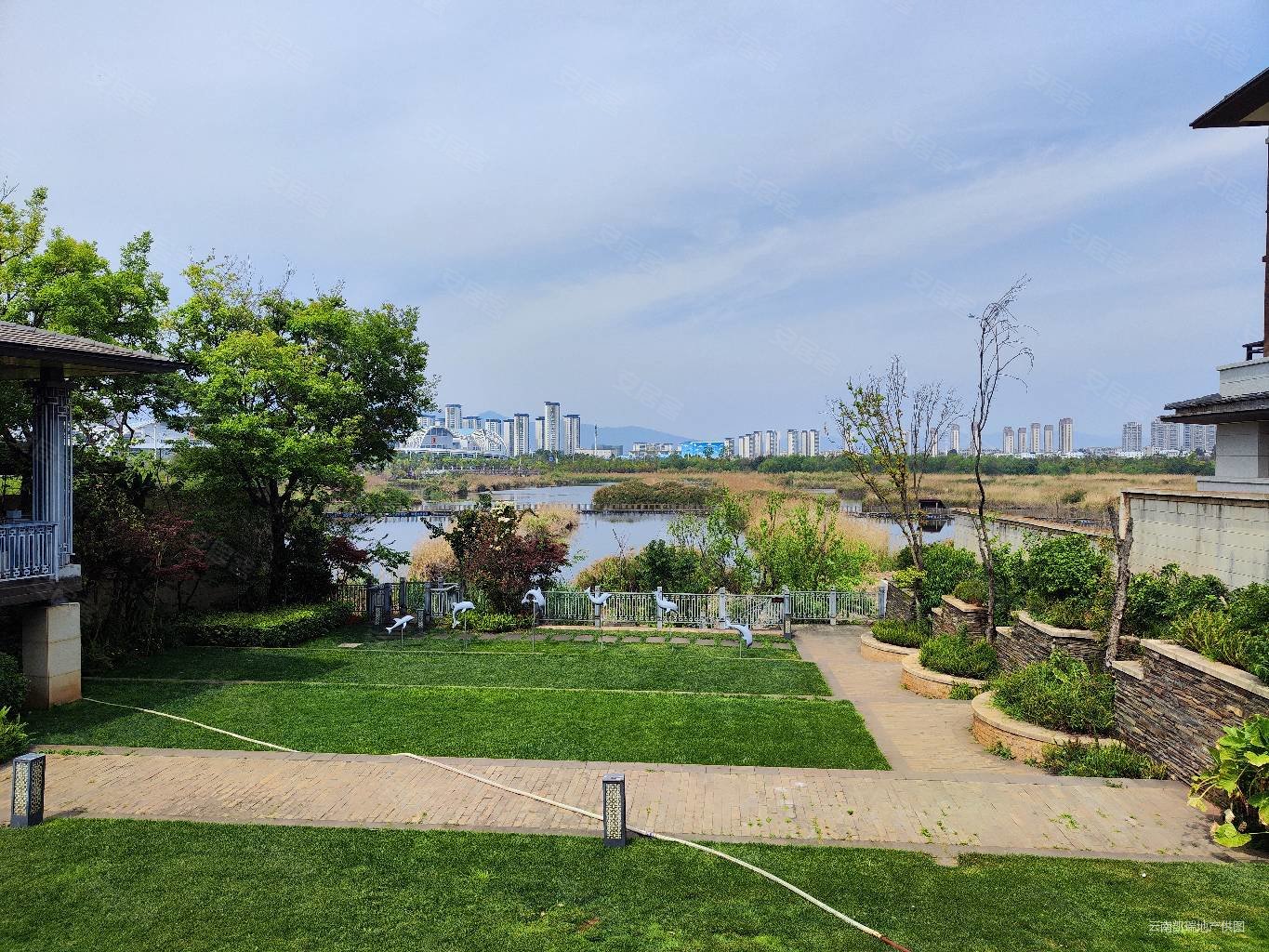 恒大云玺一手精装现房端头别墅760万带精装