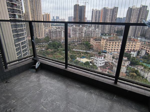 广州荔湾芳村保利花海湾芳村保利花海湾小区 精装2房 配套齐全领包