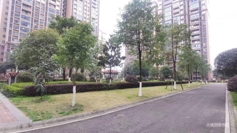 成都房产网>成都二手房>温江二手房>大学城二手房>雅砻阳光花园>800