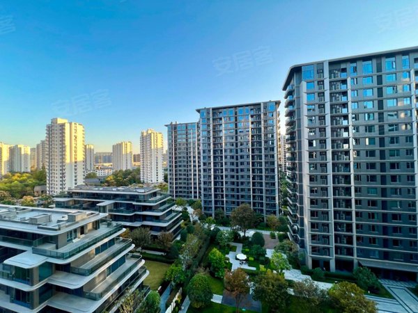 杭州上城城站杭源御潮府底价出租精装修4室166.