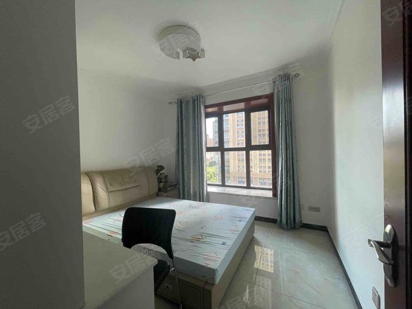 天津北辰北仓红郡雅苑红郡雅苑精装3室  家具家电齐全 拎包入住 出行