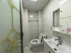 鹰潭月湖月湖城区急租夏埠信江新村三房两厅家具家电齐全，拎包入住 交通生活便利出租房源真实图片