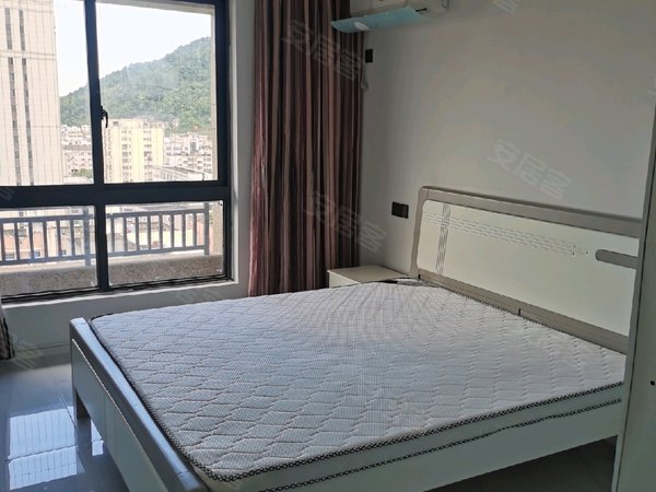 平阳昆阳公园路汇鑫大厦汇鑫大厦 2室1厅1卫出租房源真实图片