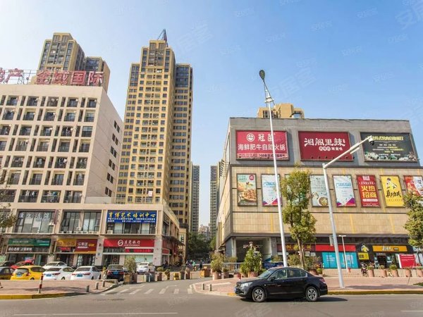 东莞厚街体育公园万科金域国际万科金域国际 3室2厅1卫 95平 电梯房