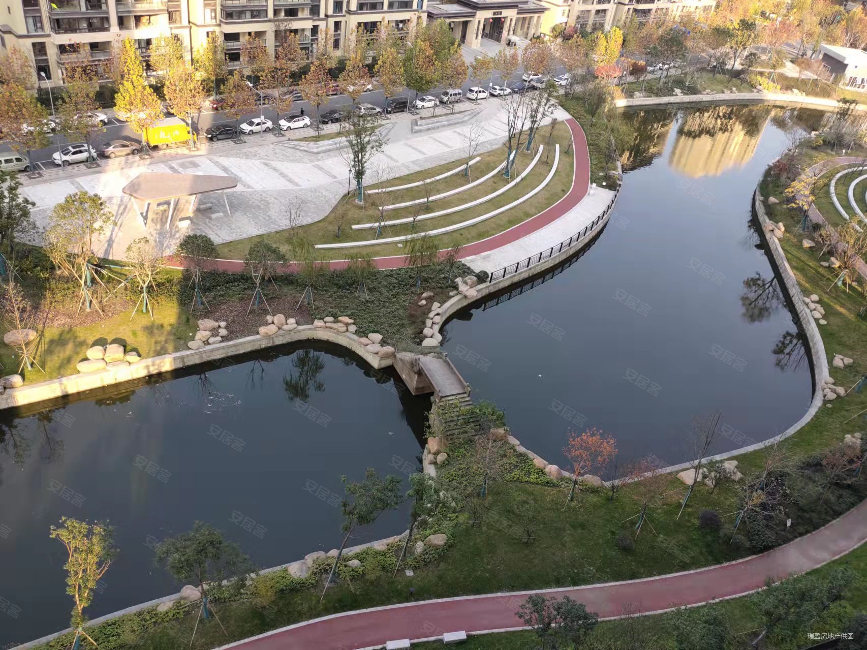 祥生群贤府4室2厅2卫135㎡南北285万