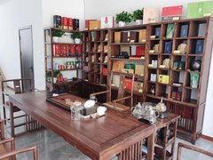 临沂兰山北园路柳青河边领世馆联排别墅 精装修 适合居住工作或内部招待出租房源真实图片
