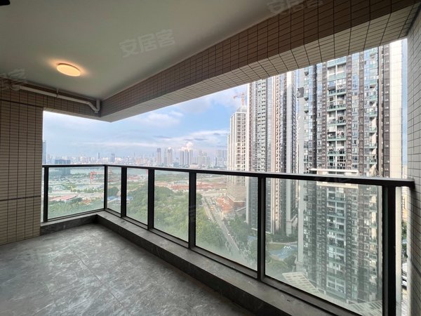 广州荔湾广钢新城保利碧桂园公园大道海郡花园 高档小区 110方3室2厅2