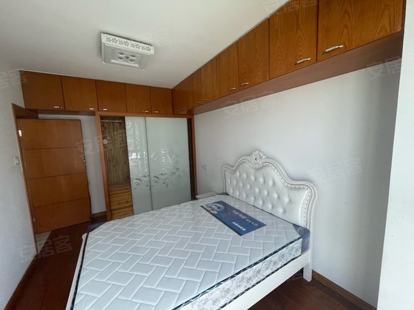 昆山陆家陆家镇铭家山水江南近启佳启基工业园区精装修大小单间独卫