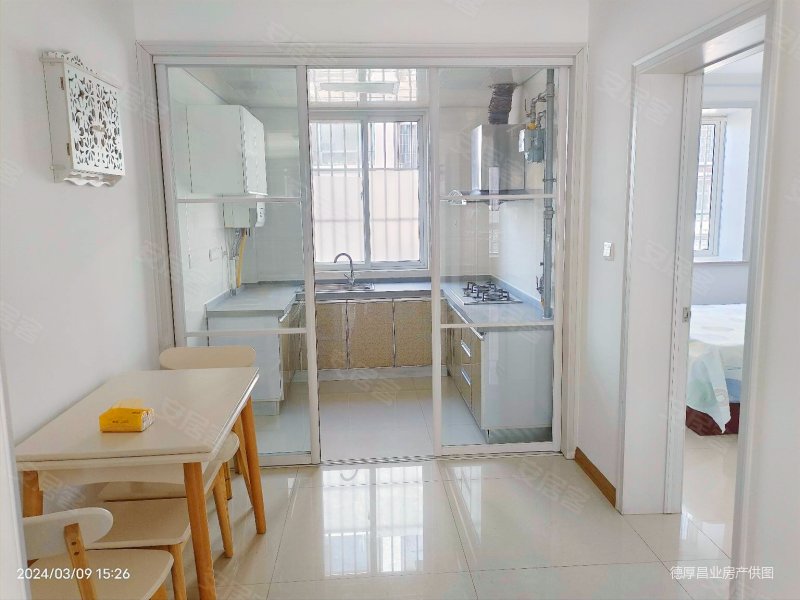 北京路京华苑精装套二随时看房