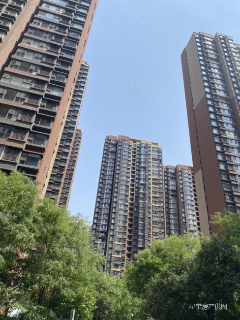 华远枫悦3室2厅1卫91.96㎡南北141万