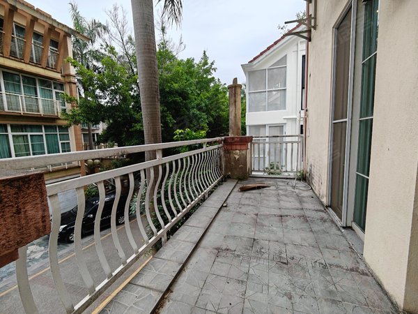 深圳南山科技园城市山谷(一二期别墅)城市山谷二期别墅出租有地下室