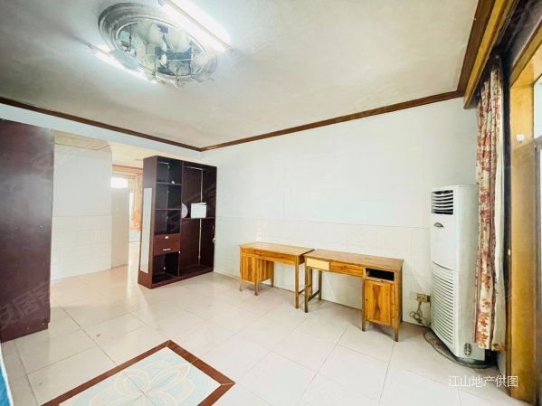 区政府宿舍3室2厅2卫120㎡南北195万