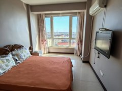 丹东东港西海关福兴园电梯八楼两室一厅70平家电全有空调1300包物业宽带出租房源真实图片