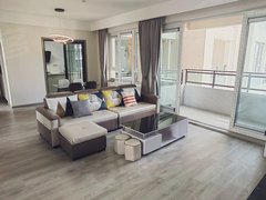 怀化鹤城城中无中介 可月付 翡翠湾附近湖天一色 精装修拎包入住 交通方便出租房源真实图片