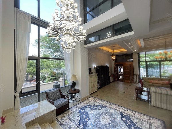 深圳南山后海卓越维港南区(别墅)联排别墅出租,上下5层带私家电梯