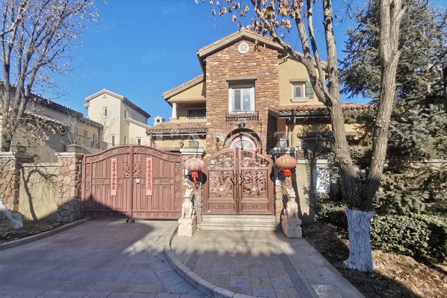 同看御汤山熙园田园风温泉带冲浪设施北向600平花园