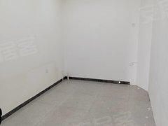 鄂尔多斯东胜铁西二期繁华底店出租25平米附近繁华出租房源真实图片