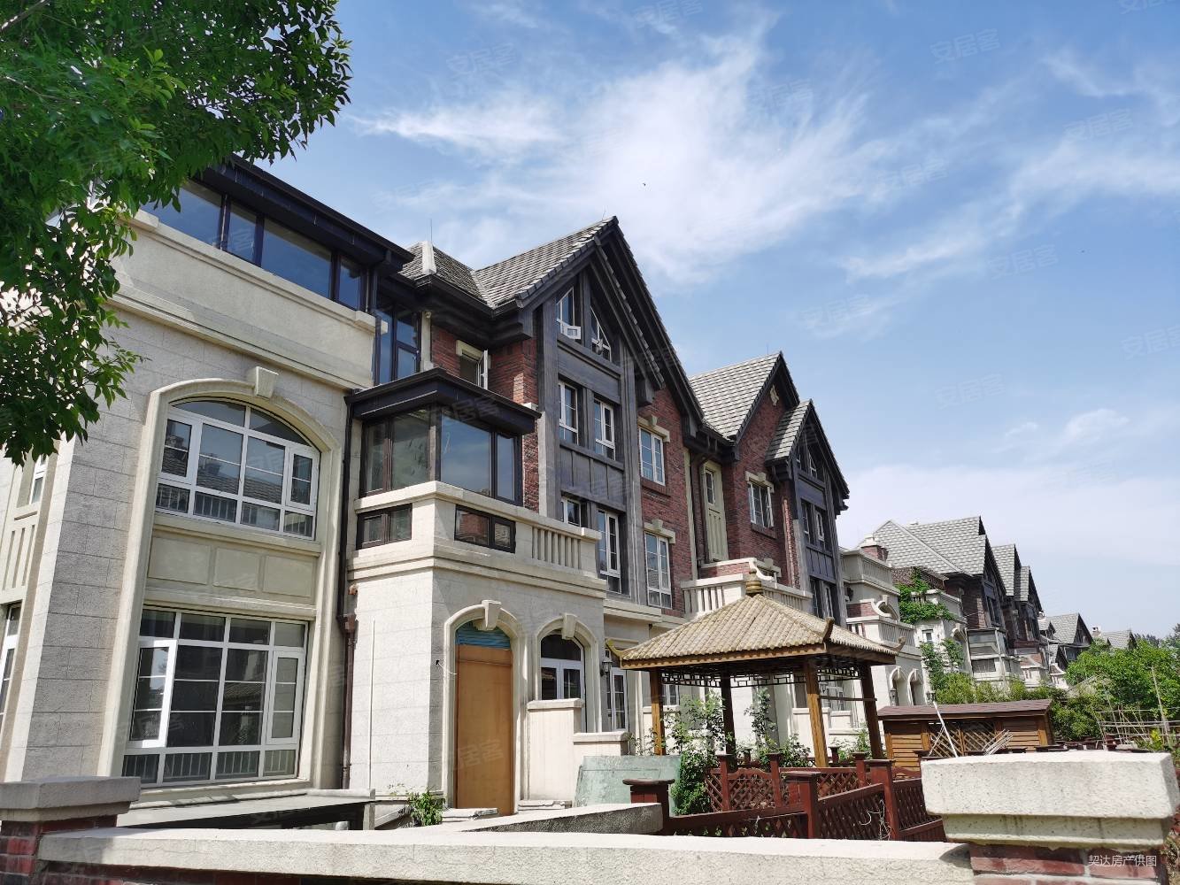 (新上)雅园上叠送小院送露台业主在北京换房业主着急 靠谱出售