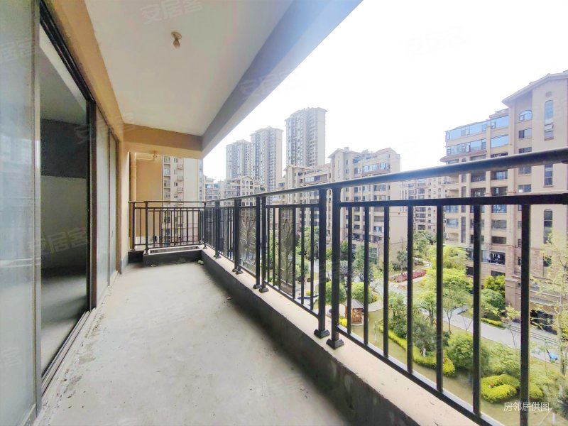 佳乐澜郡夏宫香缇近地铁停车方便电梯房南向采光好