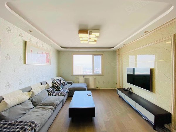 济南天桥历山北路水岸名邸整租水岸名邸精装三室 家具家电齐全 房子