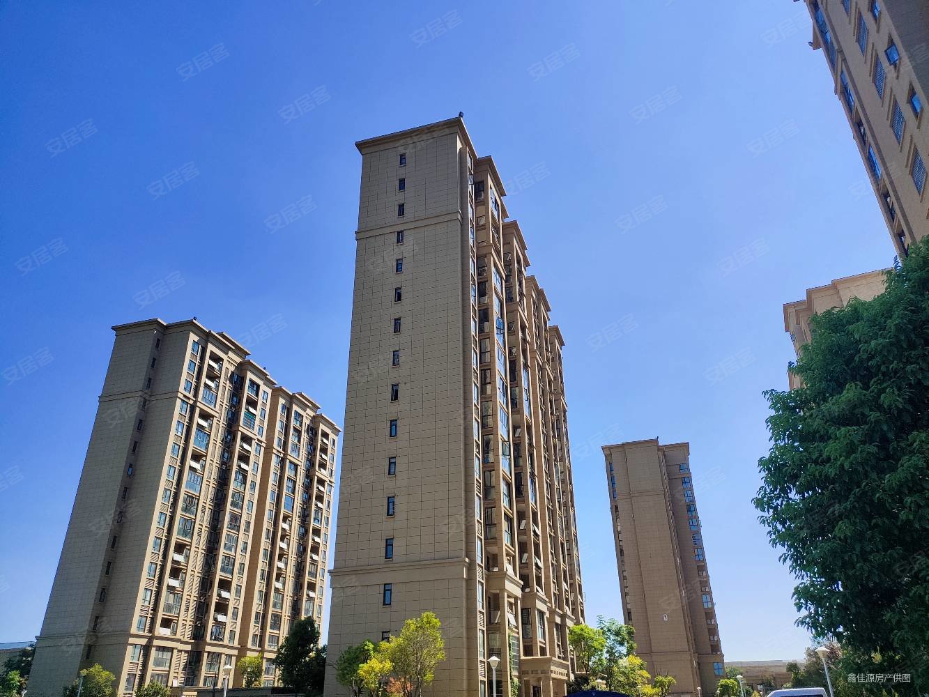 汉口北轻轨旁,豪华精装修三室两厅两卫来了,南北通透好户型,御景国际