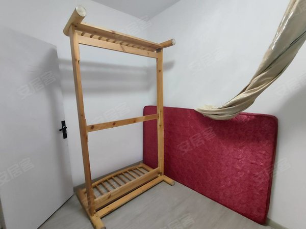 芜湖鸠江大阳垾公园新华联铂悦府(两房精装修 包物业 空调冰箱洗衣机