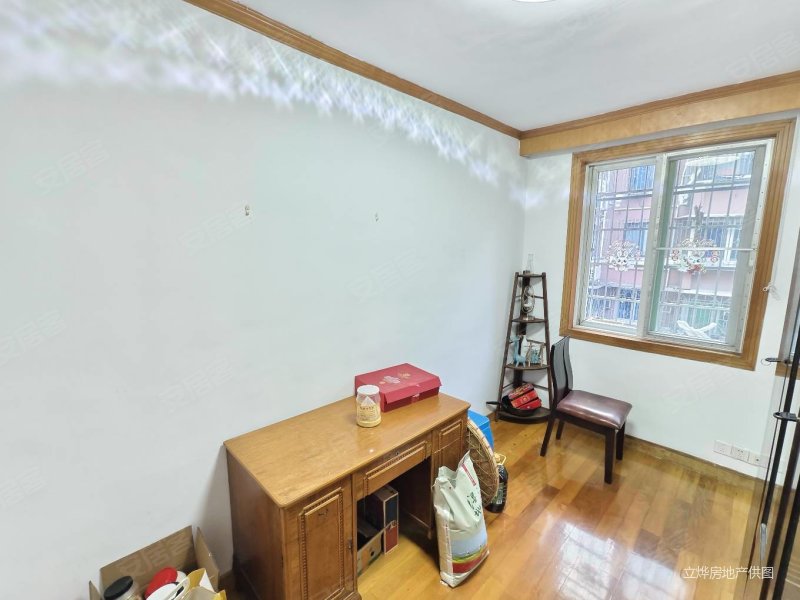 拎包可入住,凤凰新村(东区)二手房,190万,3室1厅,1卫,66平米-宁波安居