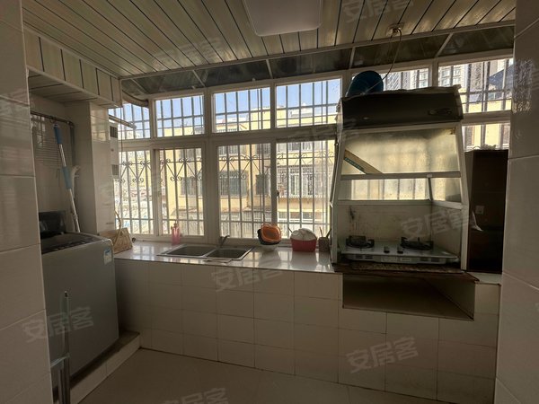 【多图】富邦花园,金碧片区租房,昆华医院旁 书林街精装2室 带家具