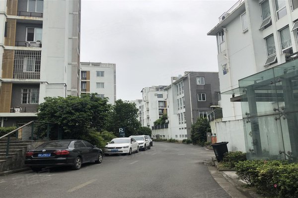 古城新境  发布于2020年04月22日 0人觉得很赞 特色 【小区