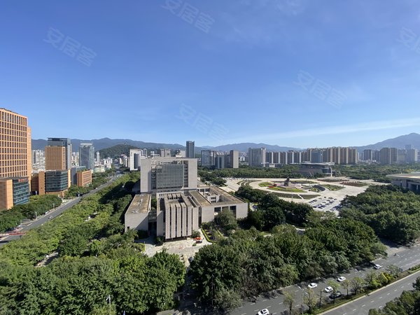 龙岩新罗龙腾中路国贸天琴湾市中心 国贸天琴湾 精美2房 仅租1999押一