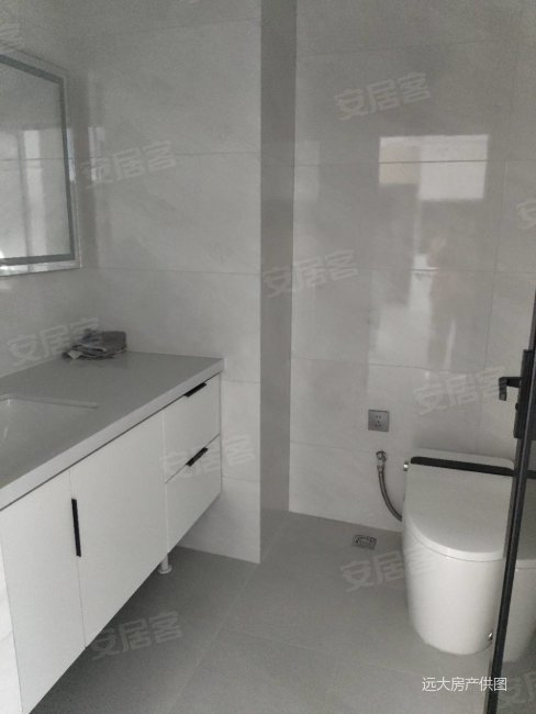 中央华府2室2厅1卫91㎡南北56.7万