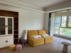 南昌红谷滩九龙湖九颂山河春江悦 3室2厅2卫出租房源真实图片