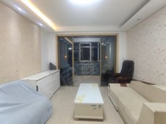 上海浦东周浦圣鑫苑 4300可租 2室2厅1卫 92平 精装修 电梯房出租房源真实图片