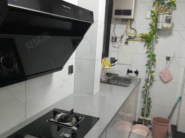 吉安青原井岗山大学井大阳光城三期井大阳光城精装2室2厅1卫出租，有隔开厨房，有空调，家具，出租房源真实图片